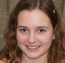 Chat profile picture of Lauren. She is a Talkroom user.